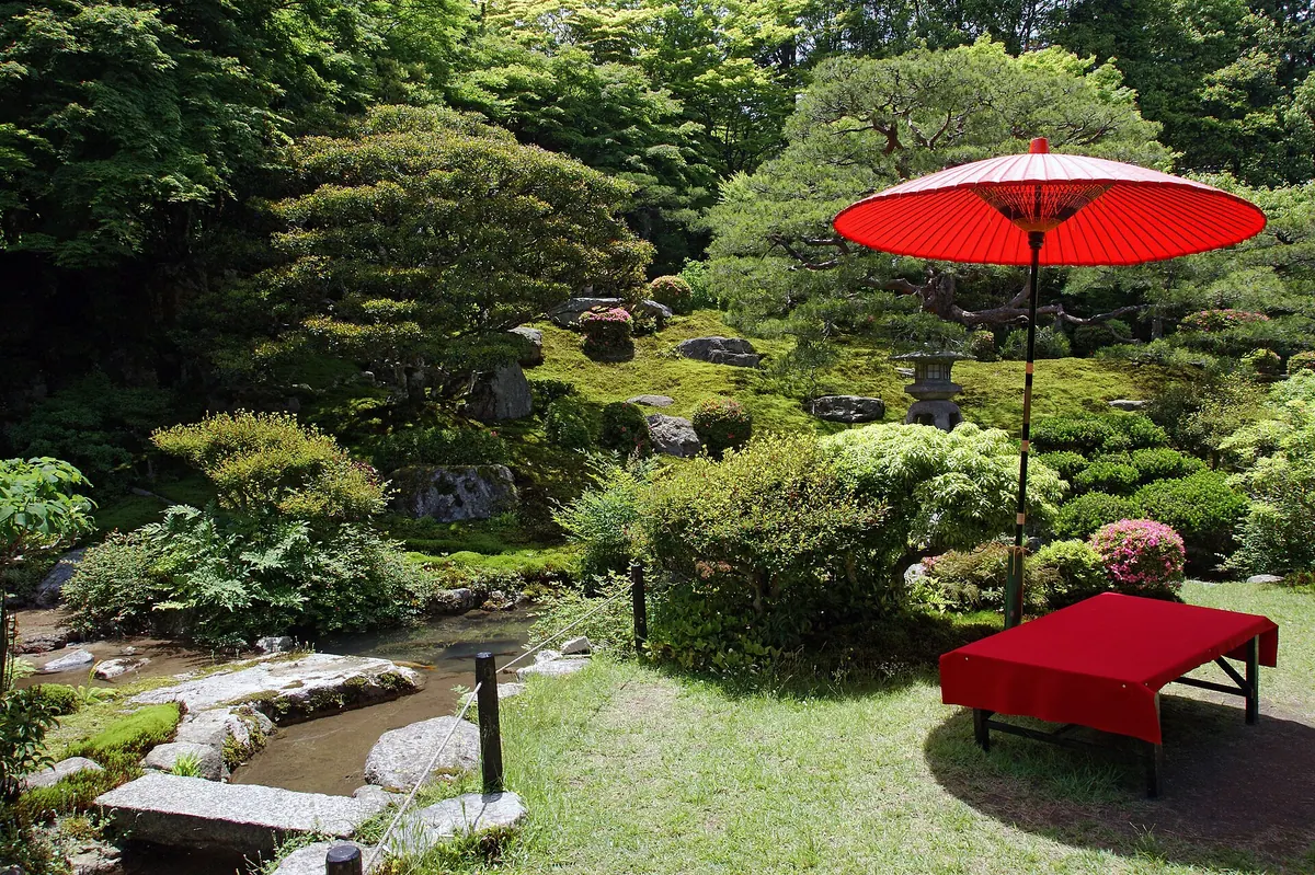 Former Chikurin-in Garden