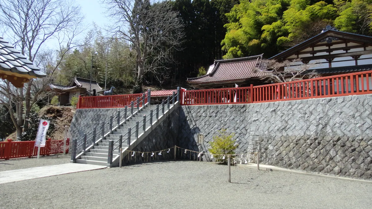 Hayama Shrine