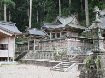 Hoshimiya Shrine (Gujo)