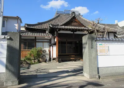 Honden-ji Temple