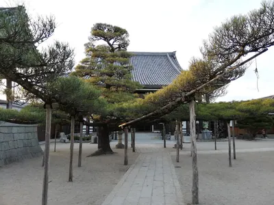 Honpuku-ji Temple