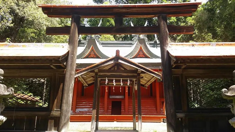 Muraya-ni-masu-Mifutsuhime Shrine