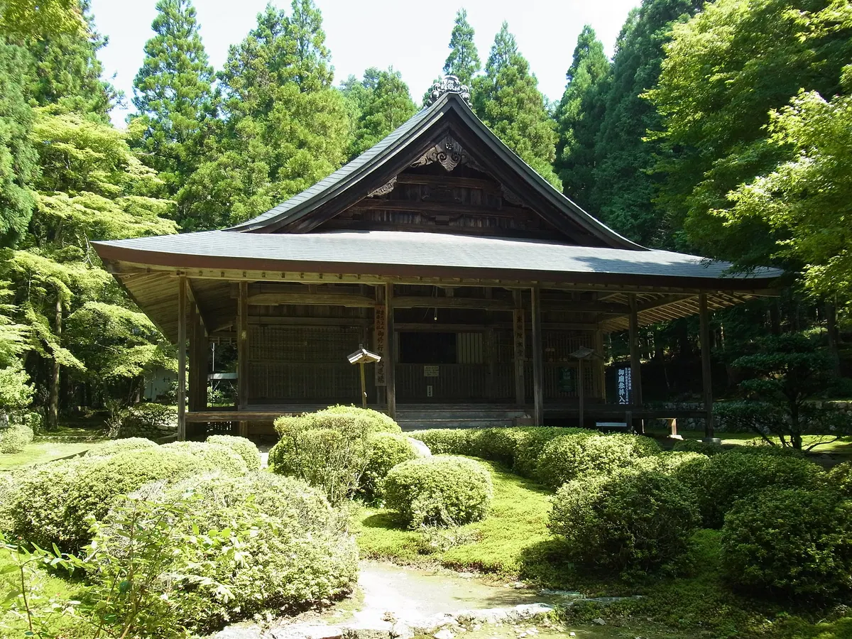 Raigō-in Temple