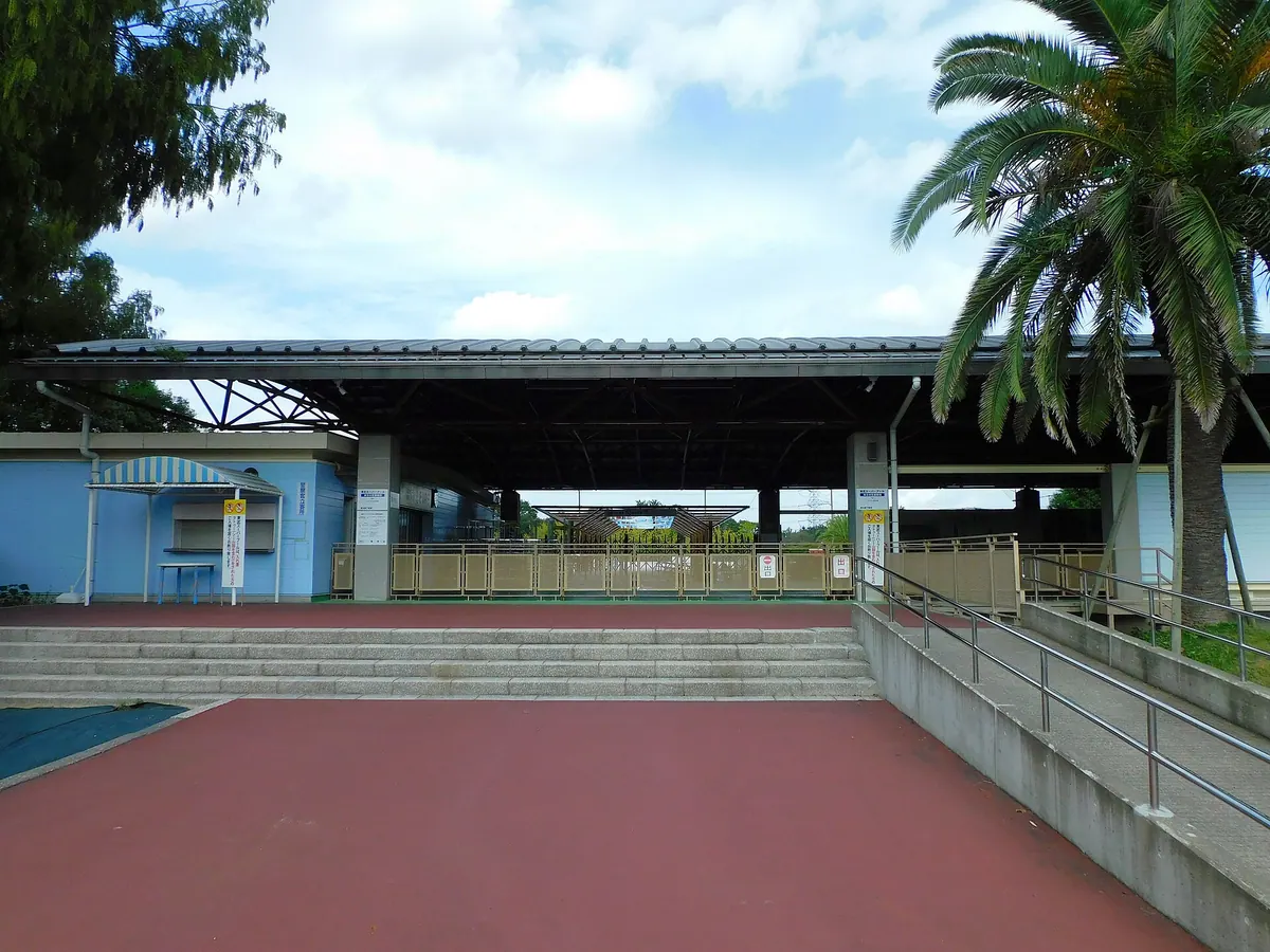 Tobu Super Pool