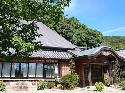 Tōkai-ji Temple