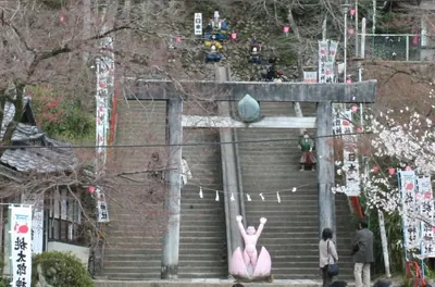 Momotaro Shrine, Inuyama