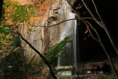 Tanashita Fudo Waterfalls