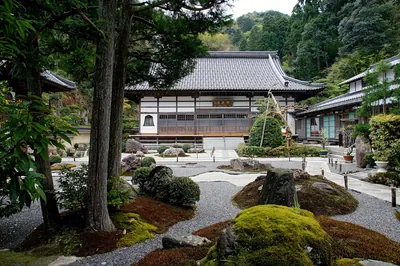 Gokuraku-ji Temple