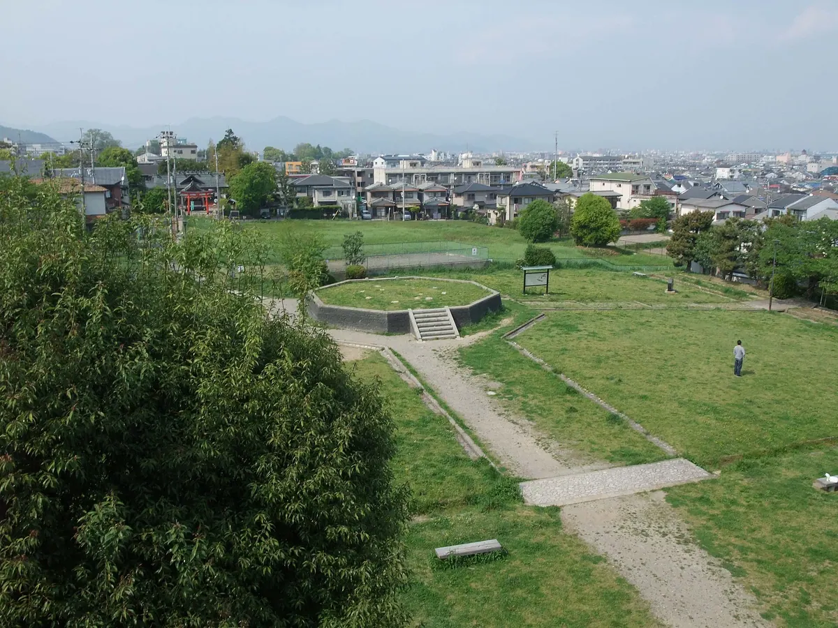 Katagihara temple ruins