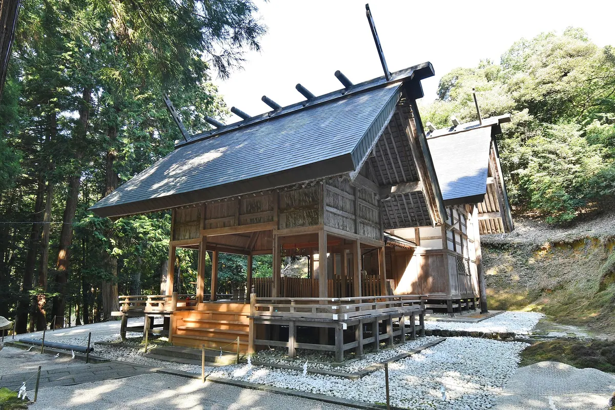 Hinumanai Shrine