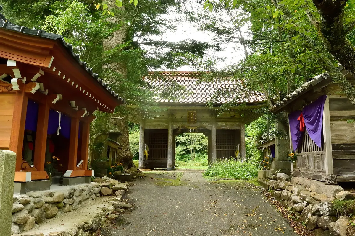Hōjū-ji Temple