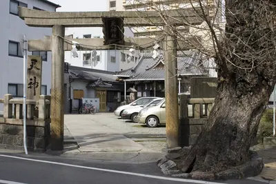 Yodogawatenjin Shrine