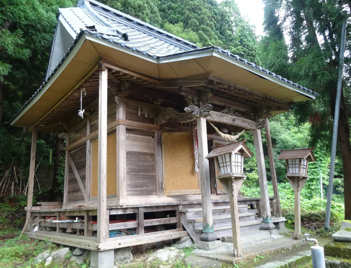 Yuza Shrine