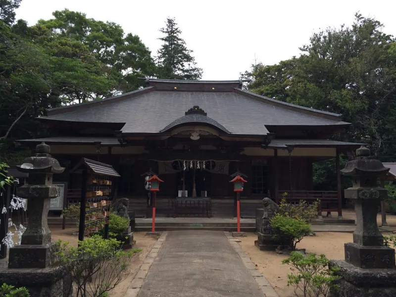 Kumano Shrine (Yokoshibahikari)