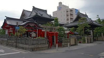 Kasamori Inari Shrine