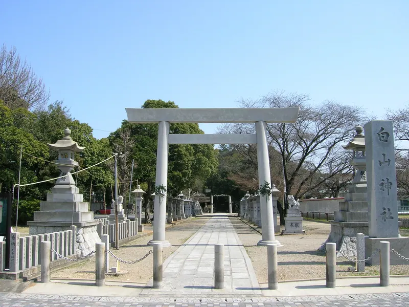 Hakusan Shrine