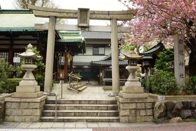 Hakuryū Shrine