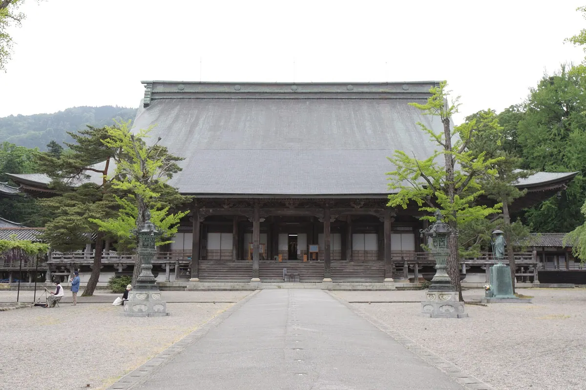Zuisen-ji Temple