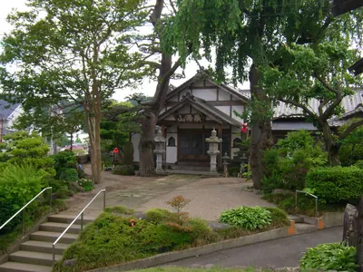 Shimpuku-ji Temple