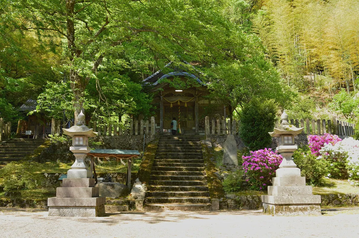 Isobe Shrine