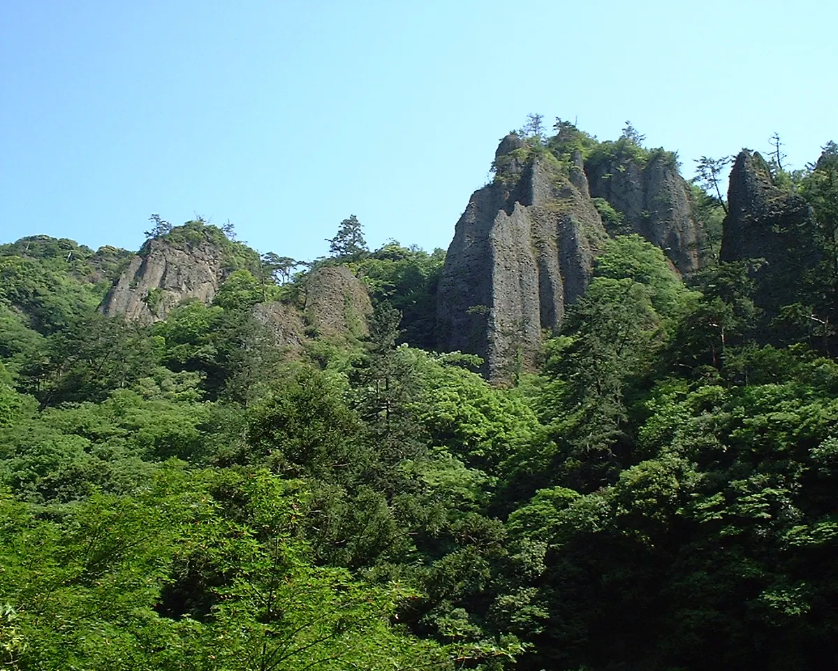 Tachikue Gorge