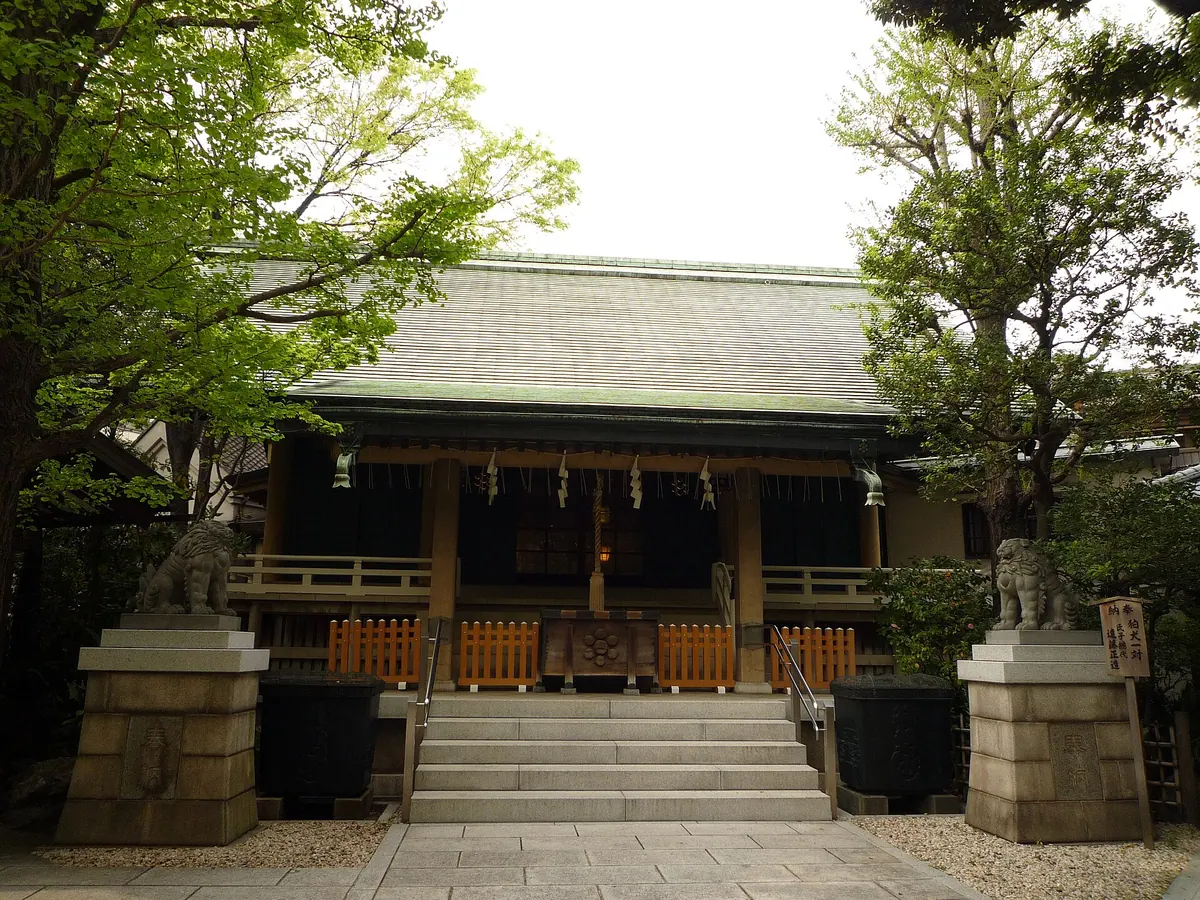 Dairokuten Sakaki Shrine