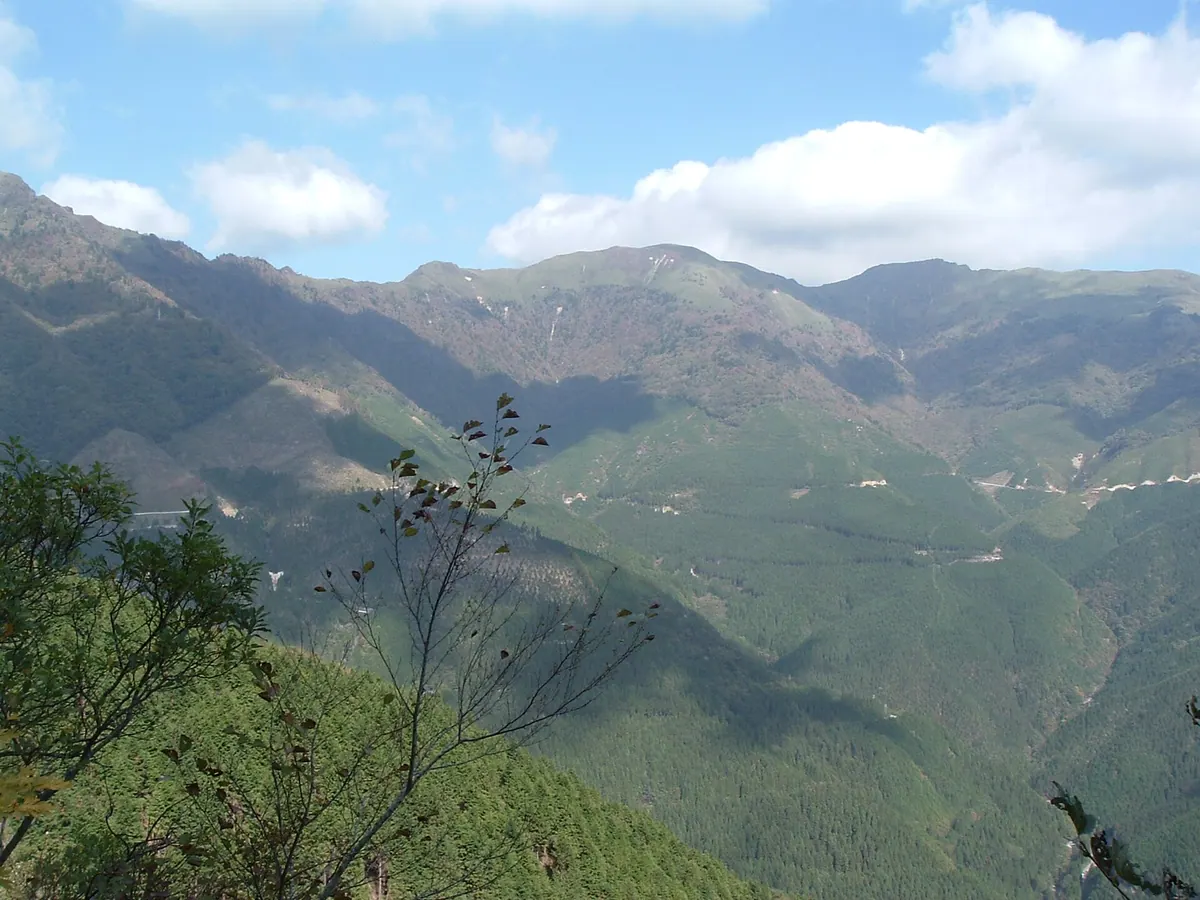 Mount Sasa