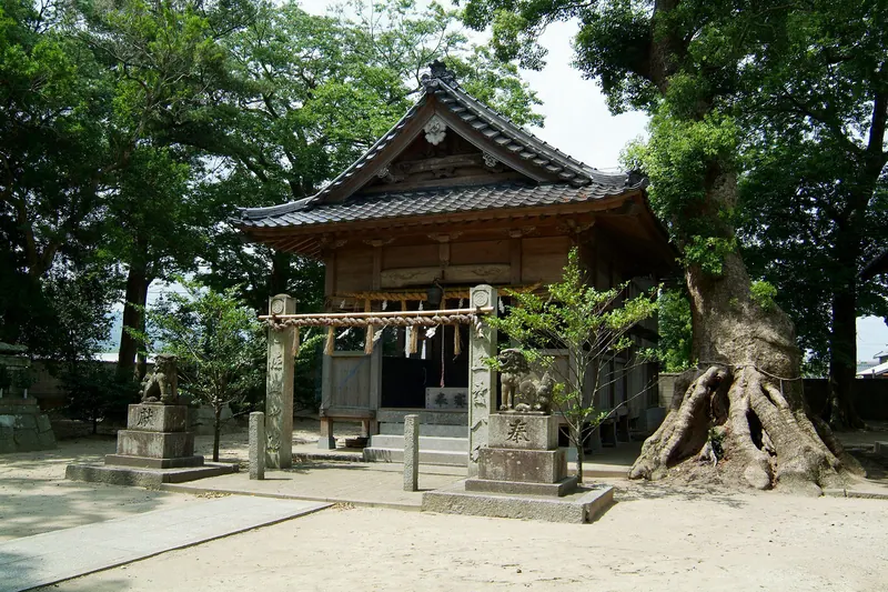Sazareishi Shrine