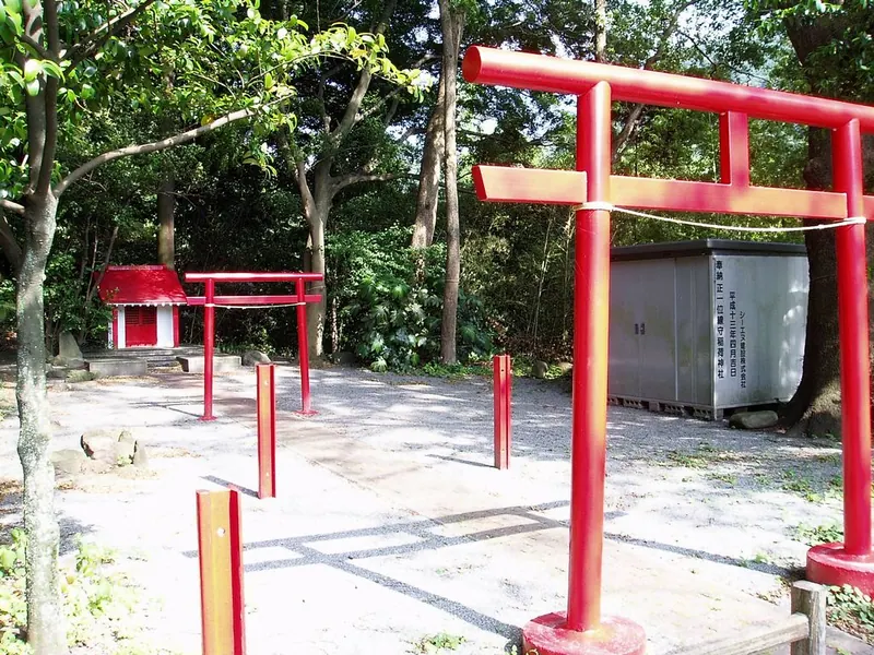 Senmori Inari Shrine