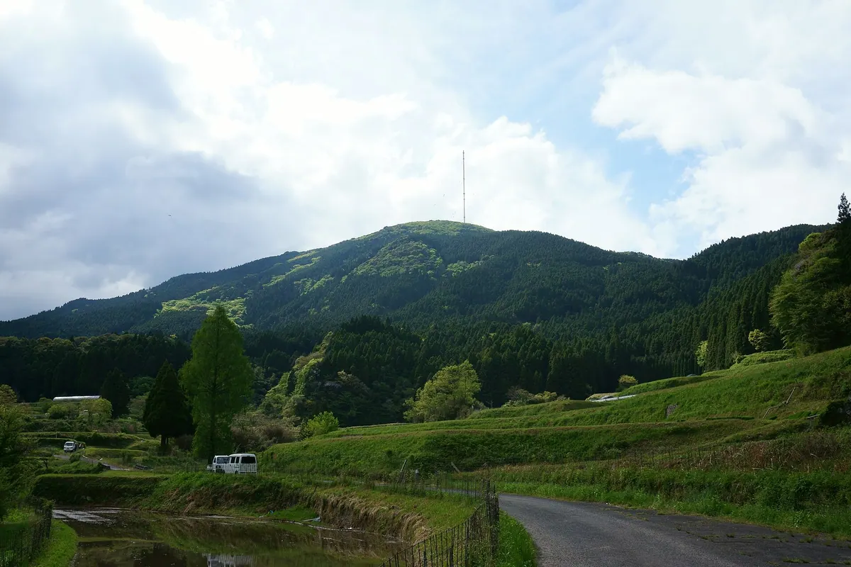 Hagane Yama