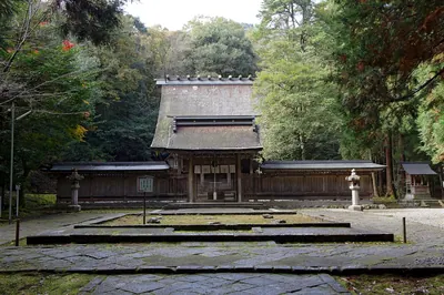 Wakasahiko Shrine