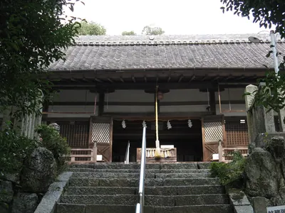 Katsuraki ni Imasu Honoikaduchi Shrine