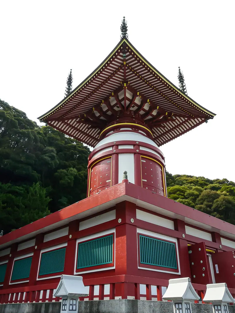 Yakuō-ji Temple