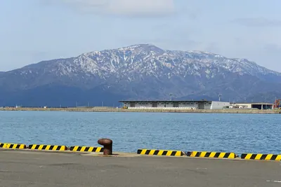 Mount Sazae