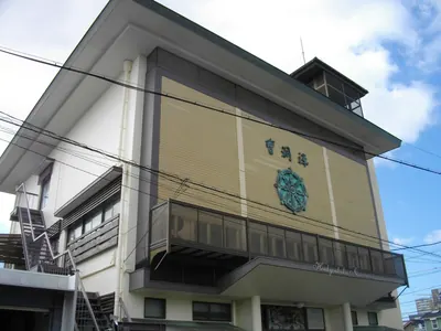 Hōkyōkaku nisshinzen-ji Temple