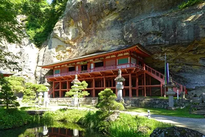 Takkoku-no-Iwaya