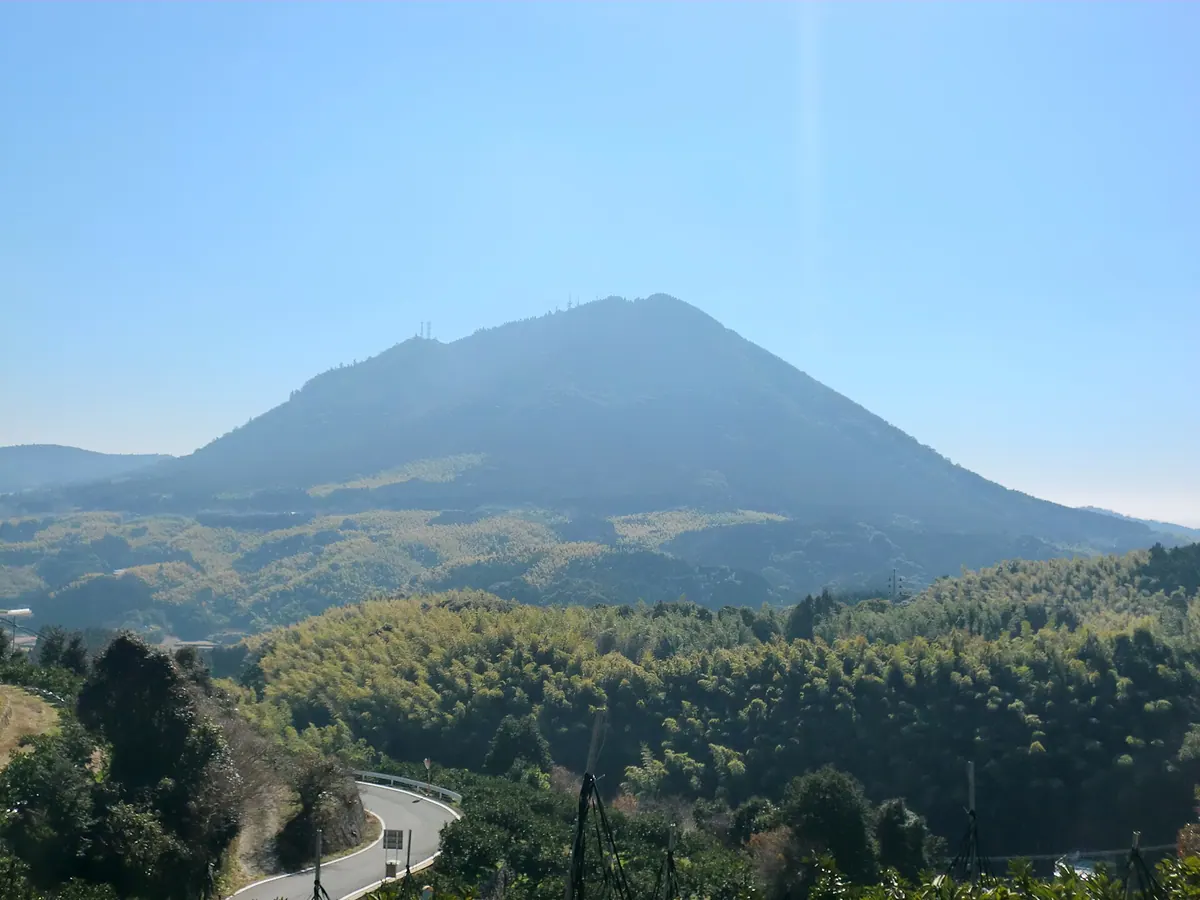 Mount Kinbō
