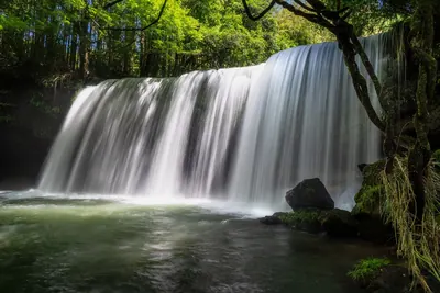 Nabe Falls
