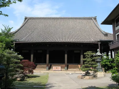 Kyūhōjigobōkenshō-ji Temple
