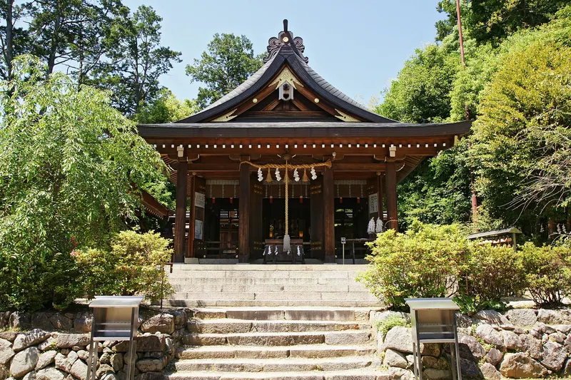 Asuka-ni-imasu Shrine
