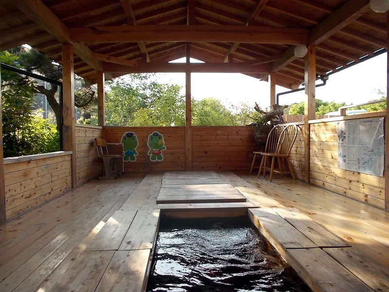 Yōrō-keikoku Onsen