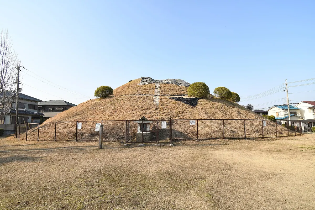 Warizuka Kofun