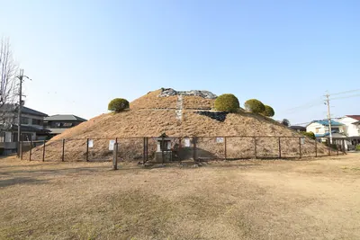 Warizuka Kofun