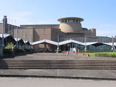 Takaoka Art Museum