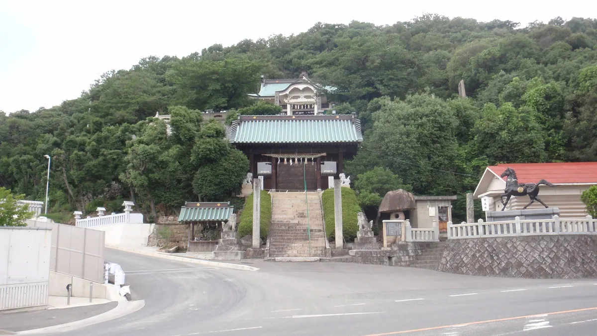 Tsuruo Shrine