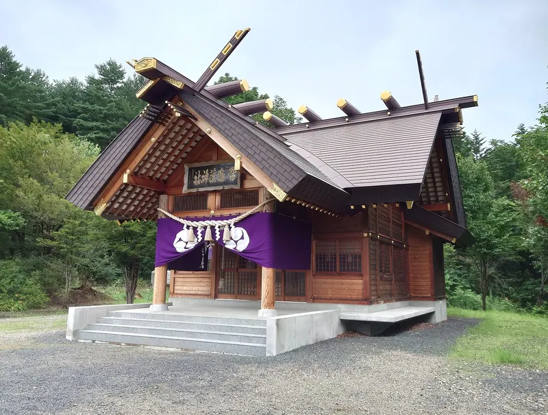 Rubeshibe Shrine
