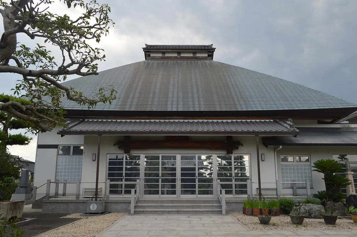 Hoko-ji Temple (Shippo-cho Katsura, Ama)