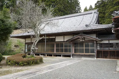 Entoku-ji Temple