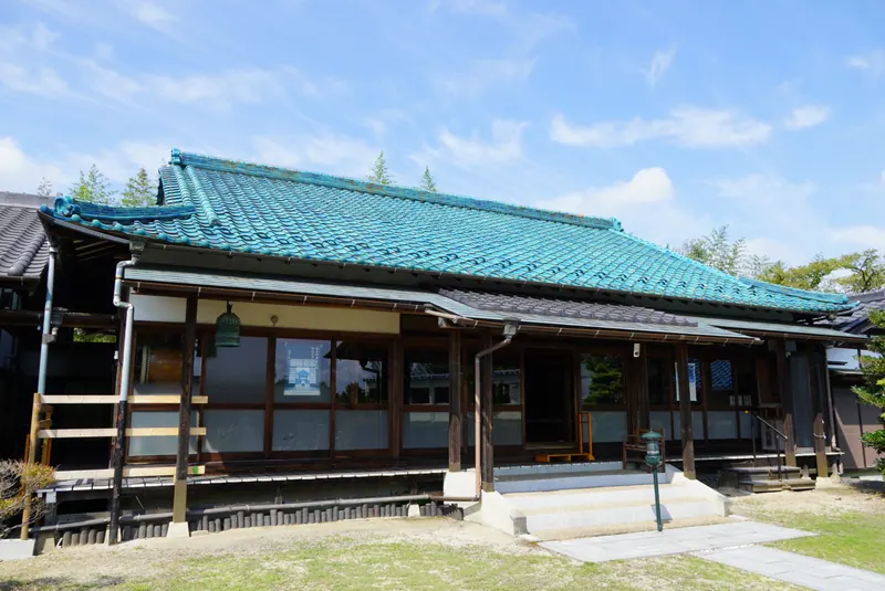 Tōmyō-ji Temple