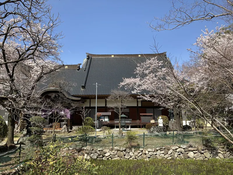 Yakuō-ji Temple